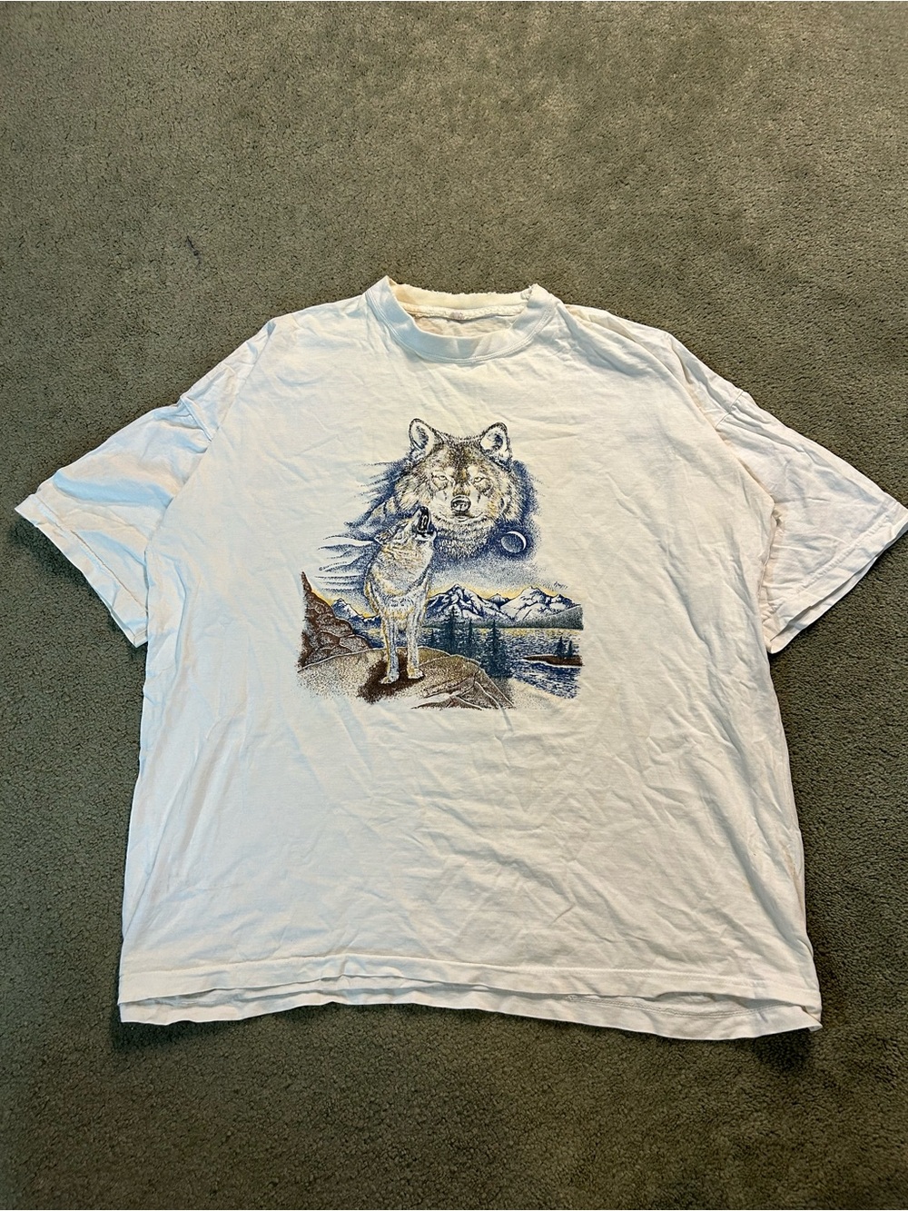 Vintage 80s Animal Wolf T Shirt Paper Thin Shirt Rare Art Painting XL Nature Tee